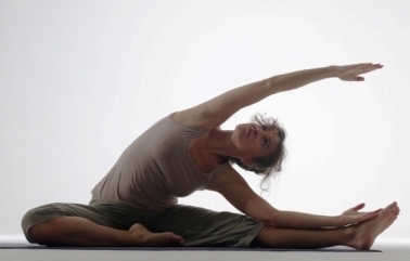 Yin yoga Cecile Sandhya Mertens